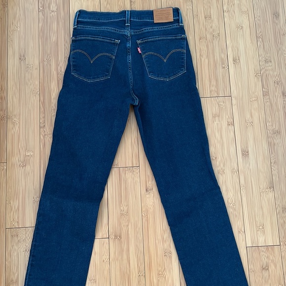 Levi’s 724, size 28 - Picture 2 of 2